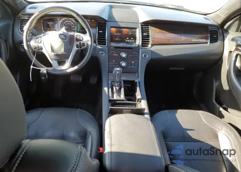 2015 Ford Taurus Limited z USA, uszkodzony, nr VIN 1FAHP2F89FG118416